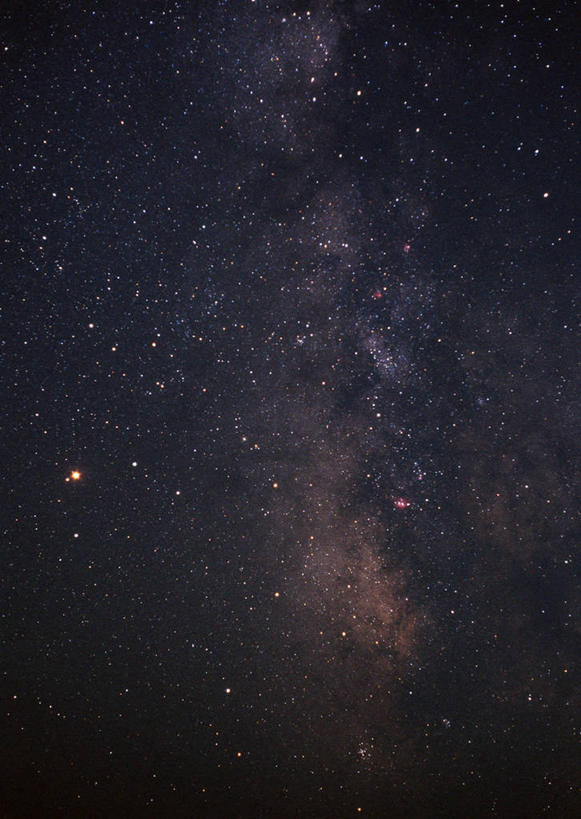 无人,竖图,室外,夜晚,正面,探险,神秘,宇宙,极光,星空,夜景,科学,太空,星球,辉煌,浪漫,美丽,自然,灿烂,探索,射手座,星系,星座,银河,气象,发现,华丽,天体,坚强,美好,银河系,占卜,神奇,星体,天文学,外太空,人马座,绚烂,多情,慷慨,坦诚,光耀,天河,星河,河汉,极光带,极光弧,极光幔,极光芒,极光片,星夜,夜空,彩图
