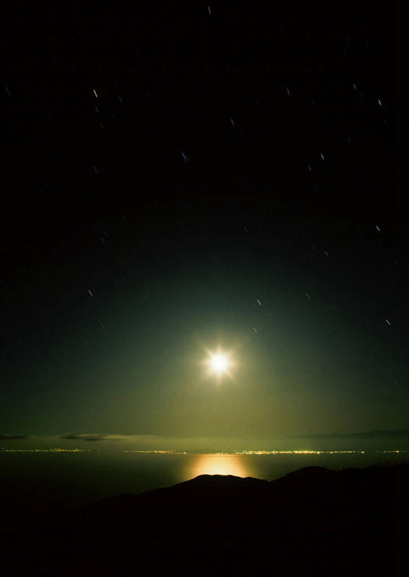 无人,竖图,室外,夜晚,正面,探险,神秘,宇宙,极光,星空,夜景,科学,太空,星球,星云,背光,辉煌,浪漫,美丽,自然,灿烂,行星,探索,金星,太阳系,天鹰座,星系,星座,气象,发现,华丽,天体,美好,天文,占卜,神奇,逆光,星体,天文学,外太空,绚烂,星相,占星,光耀,极光带,极光弧,极光幔,极光芒,极光片,八大行星,星夜,夜空,彩图