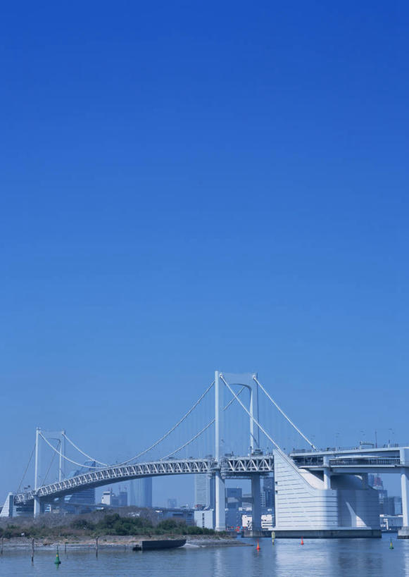 无人,竖图,室外,白天,仰视,旅游,度假,海浪,海洋,标志建筑,道路,地标,建筑,路,公路,东京,日本,亚洲,阴影,光线,影子,浪花,高架,彩虹大桥,交通,娱乐,建设,蓝色,蓝天,天空,阳光,海水,天,享受,休闲,旅游胜地,放松,晴朗,高架桥,海景,东亚,高架道路,跨线桥,本州,万里无云,关东地方,本州岛,日本国,东京都,日本彩虹大桥,首都高速,首都高速道路,大海,风浪,海,海水的波动,近岸浪,涌浪,晴空,晴空万里,彩图,低角度拍摄
