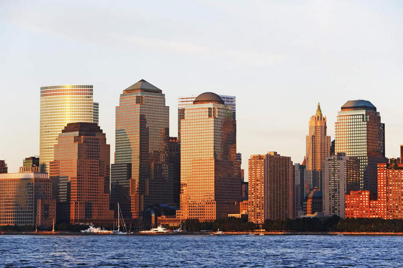 无人,高楼大厦,横图,全景,室外,白天,正面,度假,河流,美景,日落,水,天际线,植物,城市风光,标志建筑,城市,大厦,地标,建筑,摩天大楼,纽约,美国,河水,景观,水流,晚霞,霞光,落日,建筑群,娱乐,建设,哈德逊河,树,树木,绿色,自然,黄昏,享受,休闲,景色,彩霞,放松,生长,成长,北美,北美洲,美洲,纽约州,帝国之州,帝国州,北亚美利加洲,亚美利加洲,夕照,赫逊河,夕阳,彩图,大楼,高层建筑,高楼,摩天楼,斜阳