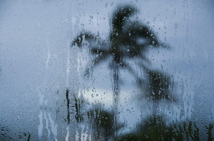 无人,横图,室内,白天,正面,旅游,度假,美景,植物,暴风雨,暴雨,大暴雨,窗户,棕榈树,叶子,英国,欧洲,朦胧,模糊,景观,乌云,云,阴天,云朵,绿叶,云彩,娱乐,玻璃窗,树,树木,绿色,天空,自然,天,享受,休闲,嫩叶,景色,大西洋,放松,生长,成长,昏暗,阴沉,西欧,自然风光,大不列颠,棕榈叶,大不列颠及北爱尔兰联合王国,百慕大,百慕大群岛,大不列颠联合王国,日不落英帝国,海外领地,英国海外领地,百慕达,叶,叶片,彩图