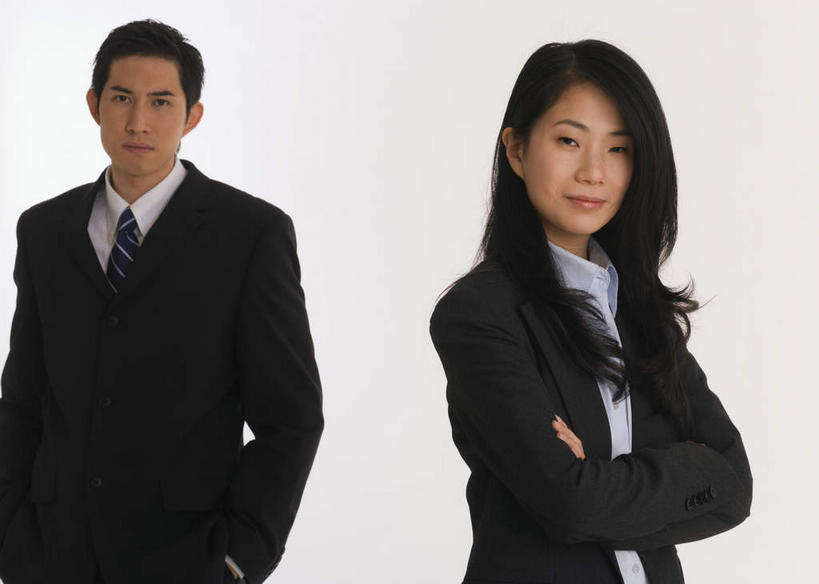 东方人,两个人,商务人士,商务男性,商务女性,双手交叉,横图,室内,白天,侧面,衬衫,信心,亚洲,阴影,套装,反射,影子,黄种人,决定,双手抱胸,决心,商务装,工薪阶层,信念,双手抄兜,双手放兜,自信心,亚洲人,白领,上班族,插兜,两手抄兜,两手放兜,手插兜,手放口袋,半身,彩图,衬衣,手抄兜