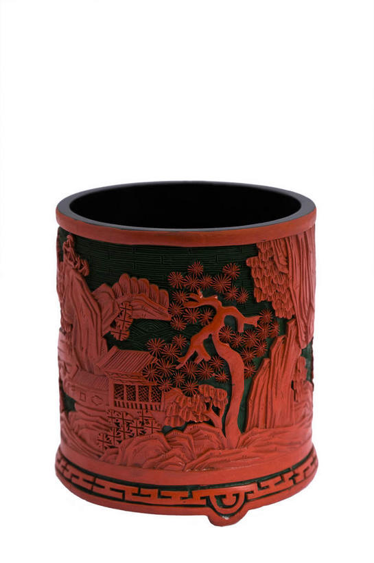 无人,竖图,俯视,室内,特写,白天,白色背景,绘画,装修,静物,工艺美术品,漆器,雕塑,艺术,装饰,纹路,材料,雕刻,雕像,浮雕,纹理,褐色,艺术品,古典,文化,文物,装潢,一个,工艺品,摄影,影棚,单个,古董,纪念,工艺,保护,涂料,美术,古物,摄影棚,主题,陈列,古玩,肌理,功能,美学,画画,彩图,高角度拍摄,影棚拍摄,拍摄,浅浮雕,凡立水,绝缘漆,清漆