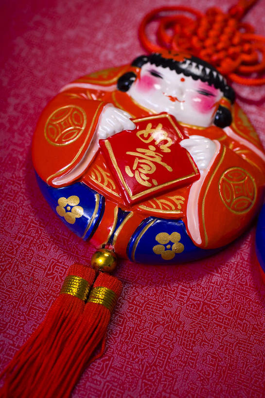 无人,竖图,俯视,室内,特写,白天,静物,艺术,装饰,手工艺品,文化,装饰品,一个,红色,装饰物,工艺品,中国结,单个,华丽,修饰,点缀,高雅,饰物,自信心,品位,衬托,美观,雅致,雅观,彩图,高角度拍摄