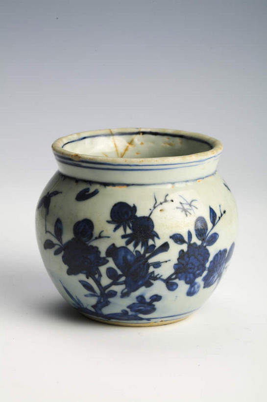 无人,竖图,室内,特写,白天,正面,静物,灰色背景,艺术,纹路,瓷器,纹理,手工艺品,陶瓷,陶瓷制品,文化,传统,一个,蓝色,容器,工艺品,摄影,影棚,单个,储藏,青花瓷,缸,高雅,储存,摄影棚,肌理,自信心,品位,磁器,白地青花瓷,青花,彩图,影棚拍摄,拍摄,贮存