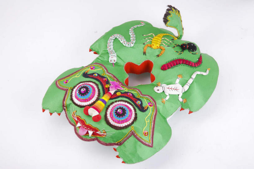 无人,横图,俯视,室内,特写,白天,游戏,静物,玩具,刺绣,春节,灰色背景,节日,庆祝,艺术,玩偶,手工艺品,玩,文化,娱乐,一个,绿色,工艺品,庆典,休闲,益智,摄影,毛绒玩具,影棚,单个,纪念,绣,安慰,高雅,发泄,消遣,摄影棚,自信心,品位,宣泄,玩耍,嬉戏,彩图,高角度拍摄,影棚拍摄,拍摄,女红,针绣,针黹,黹