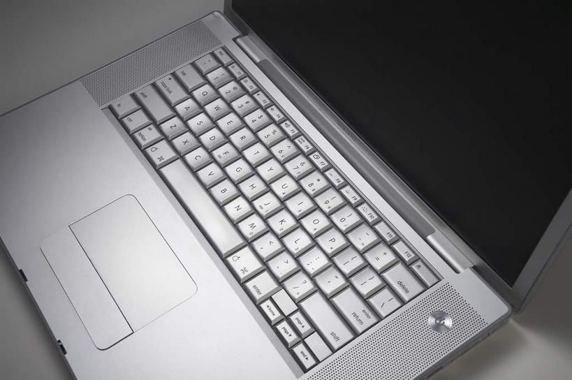 无人,横图,俯视,室内,特写,白天,电脑,笔记本电脑,显示器,键盘,静物,灰色背景,网络,屏幕,输入设备,通讯设备,显示屏,摄影,影棚,一台,无线,摄影棚,通信设备,无线网络,无线上网,便携式电脑,输出设备,电脑键盘,手提电脑,彩图,高角度拍摄,影棚拍摄,拍摄