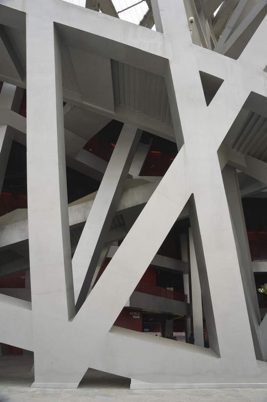 无人,体育馆,公园,运动场,竖图,室外,白天,正面,锻炼,旅游,度假,快乐,比赛,运动,竞争,标志建筑,地标,建筑,北京,中国,亚洲,鸟巢,柱子,墙,首都,娱乐,建设,体育场,墙壁,墙面,享受,休闲,旅游胜地,奥林匹克,奥运,放松,体育运动,东亚,国家体育场,中华人民共和国,北京市,京,北平,华北地区,朝阳区,运动馆,体育,彩图,健身,北京奥林匹克公园,奥运会,奥林匹克运动,北京奥运会,2008年北京奥运会,北京国家体育场,北京奥林匹克体育场