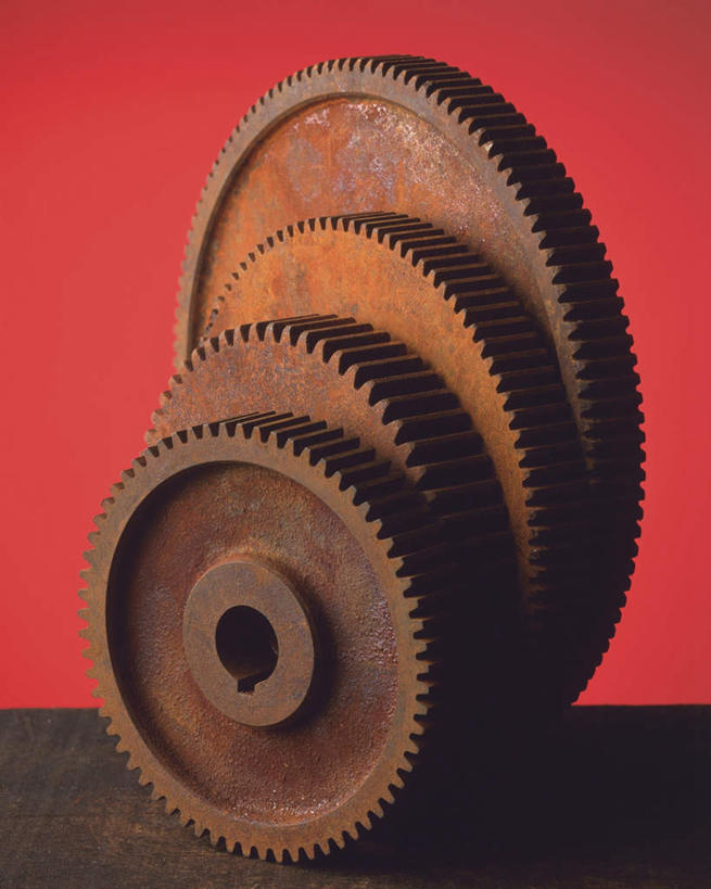 无人,竖图,室内,白天,正面,齿轮,桌子,一排,许多,连接,红色背景,组合,整齐,渐变,工具,排列,机械,比较,摄影,影棚,链接,五金,紧固,队列,拼接,拼凑,拼合,凑集,聚合,撮合,链结,牢固,彩图,影棚拍摄,拍摄