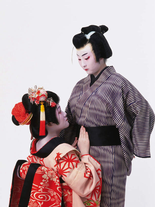 东方人,两个人,伙伴,朋友,演员,电影明星,站,蹲,竖图,室内,白天,白色背景,侧面,民族服装,友谊,合作,团队,日本,亚洲,表演,和服,注视,黄种人,相视,扮演,看,站着,面对面,战略,摄影,服饰,影棚,观看,对视,演出,关注,相对,东亚,吴服,相看,唐草,唐花,唐锦,日本国,联合,合谋,配合,协作,男人,男性,年轻男性,亚洲人,影视明星,蹲着,站立,半身,彩图,影棚拍摄,传统服装,民俗服,拍摄,歌舞伎