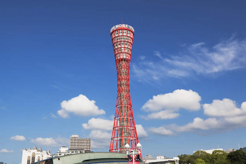 无人,高楼大厦,横图,室外,白天,仰视,度假,草地,草坪,美景,植物,城市风光,标志建筑,城市,大厦,地标,建筑,摩天大楼,日本,亚洲,一座,阴影,光线,影子,景观,云,云朵,云彩,娱乐,建设,草,树,树木,蓝色,绿色,白云,蓝天,天空,阳光,自然,瞭望塔,天,享受,休闲,景色,放松,生长,成长,东亚,本州,本州岛,日本国,近畿地方,近畿,兵库,兵库县,神户,神户市,神戸,县厅,神戸市,神户塔,彩图,低角度拍摄,大楼,高层建筑,高楼,摩天楼