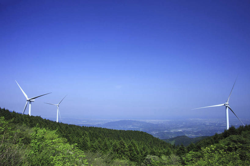 无人,横图,室外,白天,正面,旅游,度假,农业,风力发电机,美景,山,山脉,风车,日本,亚洲,环保,电力,景观,山峰,山峦,娱乐,设备,蓝色,蓝天,天空,自然,群山,天,享受,休闲,发电,机械,景色,放松,工业,能源,晴朗,资源,风力机,自然风光,利用,低碳,东亚,本州,万里无云,三重县,本州岛,日本国,近畿地方,近畿,三重,风力发电,晴空,晴空万里,彩图
