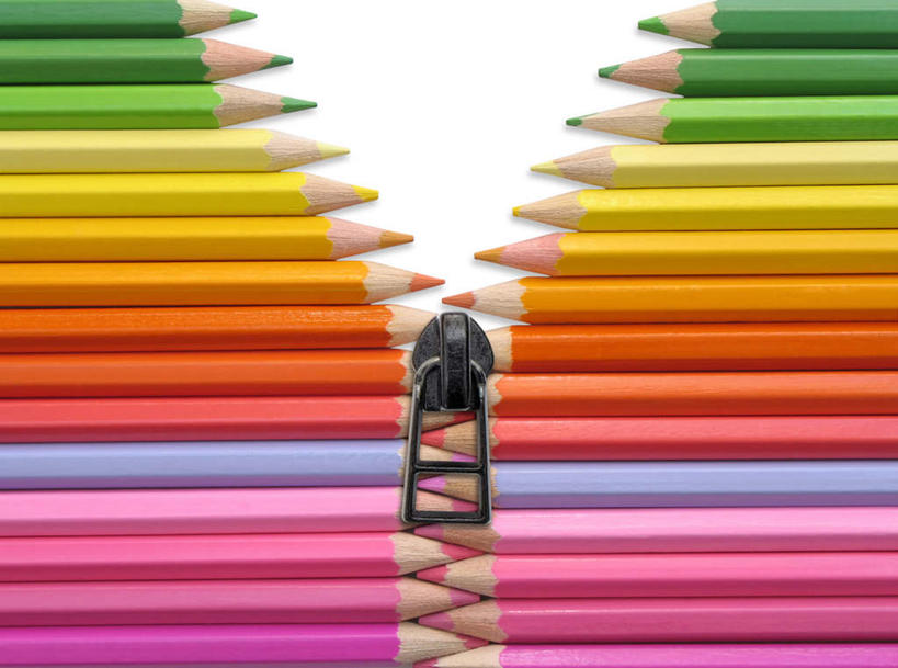 无人,横图,俯视,彩色,室内,白天,一排,许多,阴影,整齐,光线,笔,影子,灯光,办公用品,很多,文具,排列,一个,铅笔,学习用品,拉链,单个,五颜六色,文具用品,色彩斑斓,队列,五彩缤纷,五彩斑斓,五光十色,彩图,高角度拍摄