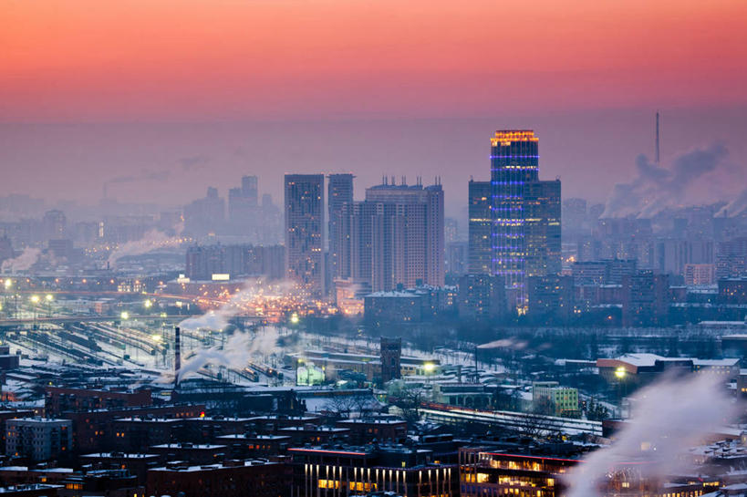 无人,家,高楼大厦,横图,全景,室外,白天,正面,度假,美景,日落,天际线,城市风光,标志建筑,城市,大厦,地标,建筑,路,摩天大楼,铁路,火车,欧洲,俄罗斯,亚洲,房屋,屋子,景观,晚霞,霞光,落日,建筑群,轨道,交通,铁轨,首都,娱乐,建设,楼房,住宅,车,天空,黄昏,交通工具,天,享受,休闲,景色,彩霞,放松,运输,载具,蒸汽机,莫斯科,俄联邦,俄罗斯联邦,莫斯科州,五海之港,夕照,薄暮,蒸汽机车,火车机车,夕阳,彩图,傍晚,房子,大楼,高层建筑,高楼,摩天楼,斜阳