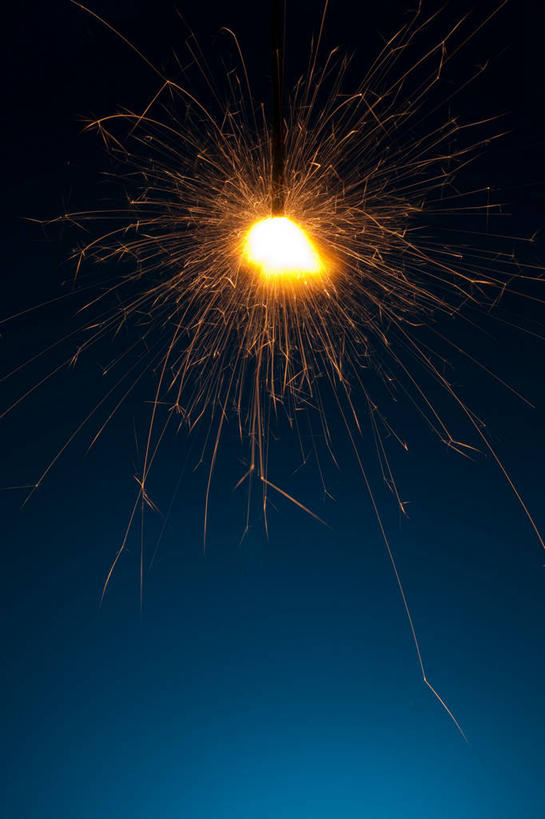 无人,竖图,室内,夜晚,正面,烟火,蓝色背景,辉煌,焰火,灿烂,摄影,影棚,璀璨,礼花,光辉,花炮,礼花炮,绚烂,光耀,烟花,彩图,影棚拍摄,拍摄