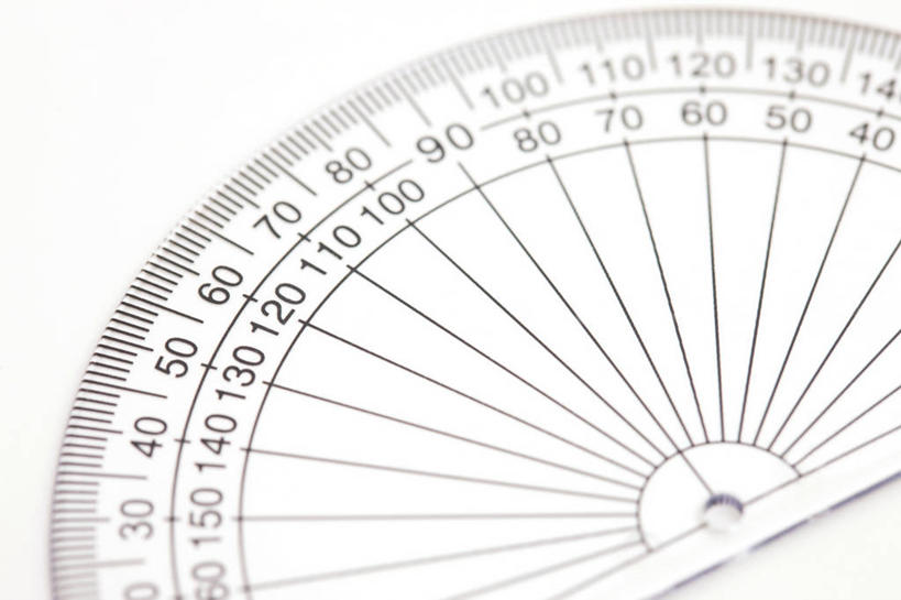 无人,横图,俯视,室内,特写,白天,白色背景,静物,一把,阴影,反射,测量,标志,工具,数字,文字,影子,字符,刻度,标识,尺,圆规,角度,摄影,阿拉伯数字,影棚,测量工具,尺子,衡量,绘图,比例,测绘,量具,量仪,标度,画图工具,彩图,高角度拍摄,影棚拍摄,拍摄,两脚规