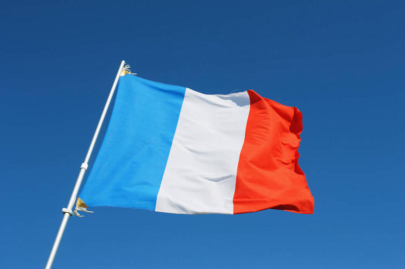 无人,横图,室外,特写,白天,仰视,静物,旗帜,国旗,一面,阴影,飘扬,光线,影子,红色,蓝色,白色,蓝天,天空,阳光,天,晴朗,飘逸,飞扬,法国国旗,万里无云,旗,晴空,晴空万里,彩图,低角度拍摄,三色旗