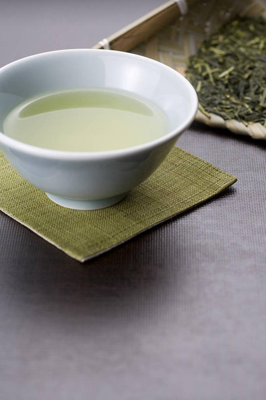 无人,竖图,俯视,室内,特写,白天,幸福,茶,杯子,一堆,许多,阴影,堆叠,堆积,黑色背景,反射,影子,陶瓷,绿茶,茶道,茶叶,杯垫,陶瓷制品,很多,一杯,文化,娱乐,畚箕,一个,水杯,垫子,享受,休闲,温馨,放松,乐趣,摄影,影棚,簸箕,单个,堆,茶艺,环境,提神,舒适,醒脑,东亚文化,礼法,修行,茶杯,彩图,高角度拍摄,影棚拍摄,拍摄,不发酵茶,苦茗,茶文化