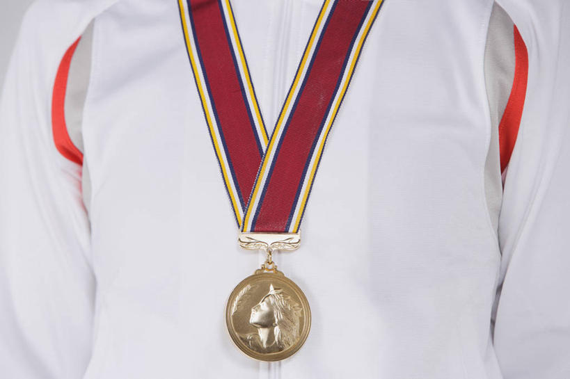 东方人,一个人,运动员,站,横图,室内,特写,白天,白色背景,正面,运动服,成功,胜利,亚洲,仅一个年轻女性,仅一个女性,仅一个人,阴影,服装,反射,影子,黄种人,一个,衣服,白色,站着,光彩,摄影,服饰,影棚,单个,衣着,穿着,奖牌,金牌,荣誉,奖品,荣耀,衣饰,光荣,年轻女性,女人,女性,亚洲人,体育运动员,运动选手,站立,半身,彩图,影棚拍摄,拍摄,摔跤手,摔跤运动员,运动装