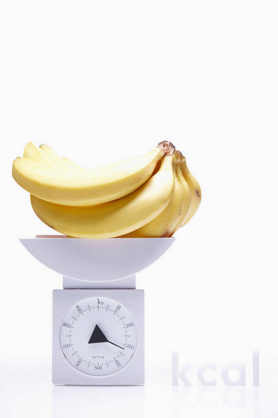 无人,竖图,室内,特写,白天,白色背景,正面,仪器,香蕉,水果,新鲜,生食,食品,果实,食物,一个,黄色,摄影,有机食品,绿色食品,影棚,单个,衡量,计量,衡器,案秤,秤,甘蕉,彩图,影棚拍摄,拍摄