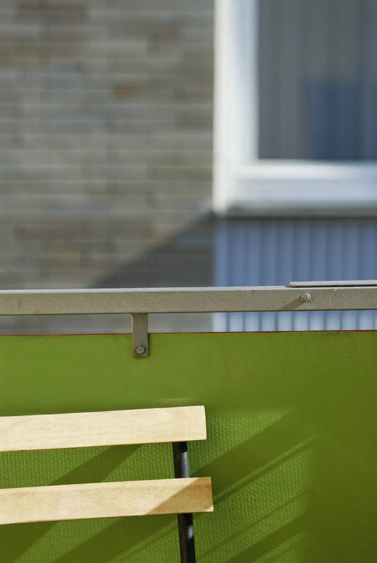 无人,家,栏杆,露台,竖图,室外,白天,正面,旅游,度假,美景,阳台,城市风光,城市,建筑,欧洲,克罗地亚,阴影,光线,影子,房屋,墙,屋子,景观,公寓,围栏,娱乐,建设,洋房,护栏,楼房,墙壁,墙面,住宅,阳光,享受,休闲,景色,放松,首府,克罗地亚共和国,斯普利特,斯普利特.达尔马提亚县,彩图,房子,露天阳台