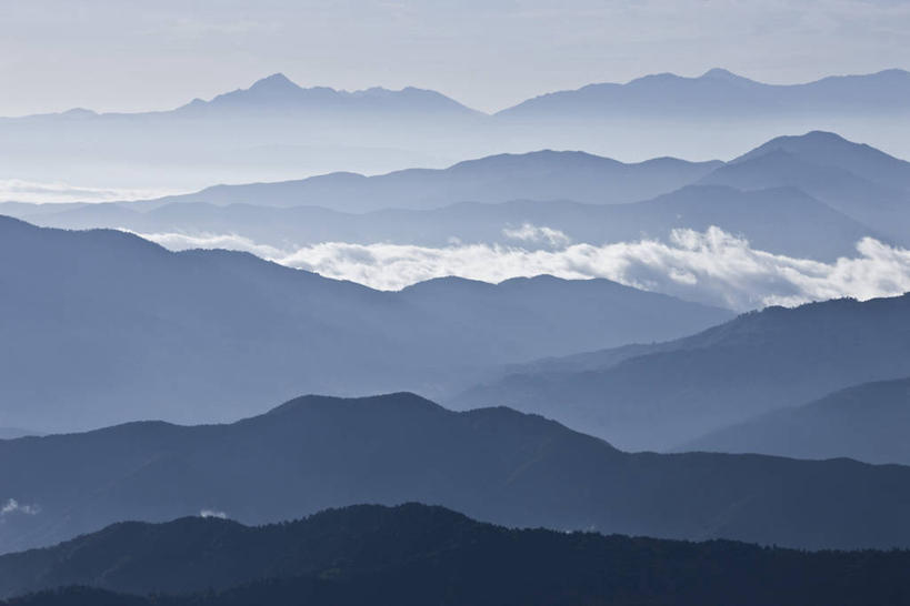 无人,横图,室外,白天,正面,旅游,度假,日出,美景,山,山脉,太阳,长野县,静冈县,日本,亚洲,景观,山峰,朝霞,晨曦,黎明,山峦,背光,娱乐,阳光,自然,群山,享受,休闲,景色,放松,自然风光,逆光,东亚,本州,本州岛,日本国,中部地方,静冈,山梨,山梨县,长野,松本市,朝阳,彩图,卯时,破晓,日始,赤石山脉,南阿尔卑斯