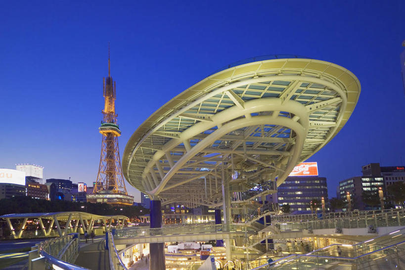 无人,家,高楼大厦,横图,室外,夜晚,正面,旅游,度假,标志建筑,大厦,地标,建筑,摩天大楼,爱知县,名古屋,日本,亚洲,阴影,光线,影子,房屋,屋子,公寓,灯光,娱乐,建设,洋房,楼房,住宅,天空,天,享受,休闲,旅游胜地,放松,东亚,本州,本州岛,日本国,中部地方,爱知,县厅,久屋大通公园,名古屋市,名古屋电视塔,彩图,房子,大楼,高层建筑,高楼,摩天楼