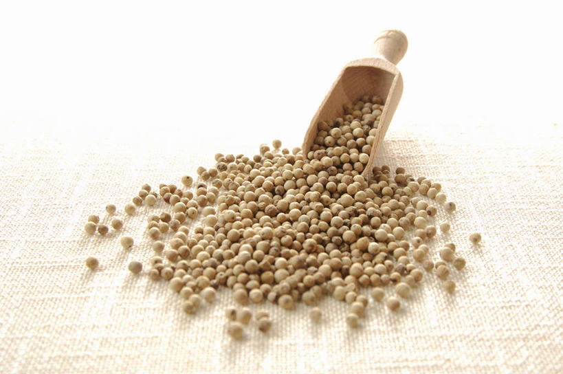 无人,横图,俯视,室内,特写,白天,一堆,许多,阴影,堆叠,堆积,反射,木制,影子,调料,调味,香料,佐料,调味品,很多,调味料,畚箕,一个,木制品,摄影,影棚,簸箕,单个,堆,白胡椒,配料,作料,胡椒,彩图,高角度拍摄,影棚拍摄,拍摄