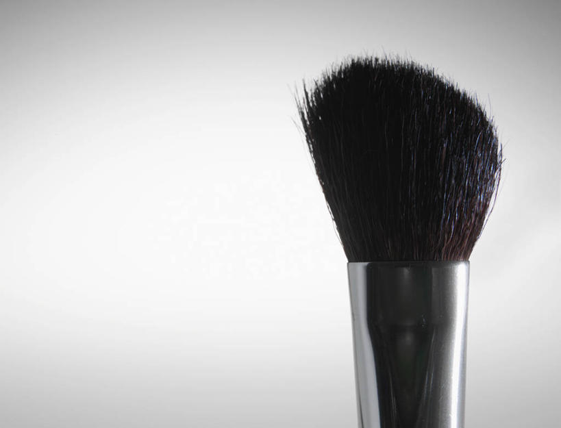 无人,横图,室内,特写,白天,白色背景,正面,静物,阴影,反射,影子,一个,化妆刷,刷子,摄影,影棚,单个,美容工具,彩妆刷,化妆工具,蜜粉刷,彩图,影棚拍摄,拍摄