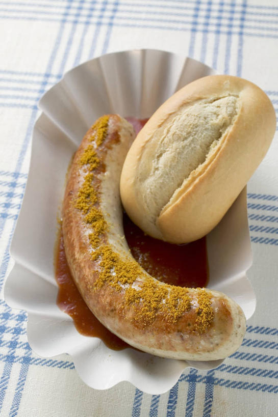 点心,面包,咖哩,无人,竖图,俯视,室内,特写,白天,烹饪,桌面,桌子,蔬菜,西红柿,餐具,阴影,新鲜,反射,木制,布料,碟子,粉末,盘,影子,调料,酱料,酱汁,茄汁,肉,香肠,佐料,料理,食品,面点,腊肠,调味品,调味料,布纹,番茄酱,猪肉,酱,咖喱,菜肴,美食,肉类,桌布,食物,糕点,一个,盘子,餐巾,木制品,碟,台布,粉,佳肴,有机食品,绿色食品,单个,肉食,小圆面包,豚肉,粉状,粉剂,番茄,彩图,高角度拍摄