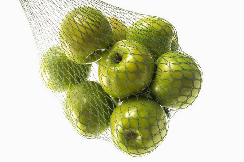 无人,横图,室内,特写,白天,白色背景,正面,苹果,袋子,水果,一堆,许多,阴影,堆叠,堆积,新鲜,反射,影子,生食,食品,果实,网袋,食物,一个,容器,青苹果,摄影,有机食品,绿色食品,影棚,单个,储藏,堆,储存,彩图,影棚拍摄,拍摄,贮存