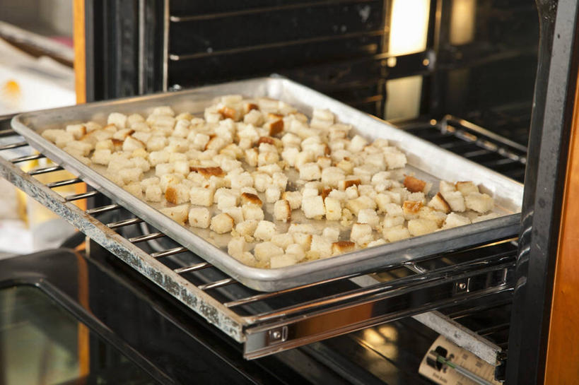 点心,面包,无人,横图,俯视,室内,特写,白天,烹饪,厨具,阴影,反射,电器,烤炉,烤盘,烤箱,影子,黄油,食品,面点,食物,糕点,乳制品,家电,家用电器,白脱油,炊具,烹饪用具,乳脂,烹调用具,烹调,彩图,高角度拍摄,小家电