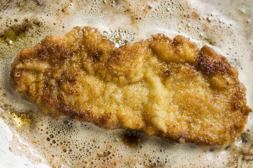 骨骼,无人,横图,俯视,室内,特写,白天,烹饪,中餐,餐桌,桌子,厨具,金属制品,一块,阴影,反射,金属,锅子,影子,排骨,肉,油炸,黄油,料理,食品,骨头,锅,猪肉,菜肴,美食,肉类,食物,一个,中式,佳肴,单个,煎锅,餐台,锅具,骨架,乳制品,白脱油,肉食,炸猪排,烹饪用具,豚肉,乳脂,烹调用具,烹调,彩图,高角度拍摄