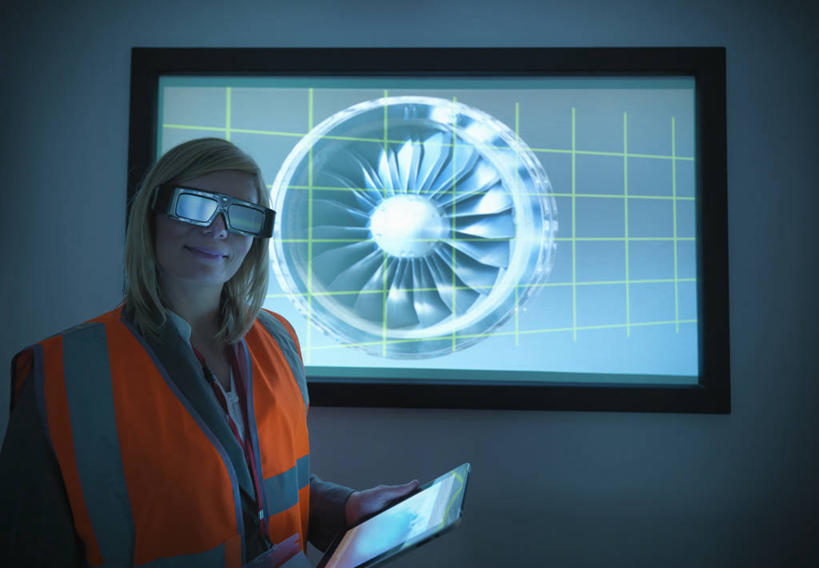 西方人,一个人,工程师,建筑工人,建筑师,站,笑,微笑,横图,室内,白天,正面,工作服,制服,机器,电脑,笔记本电脑,显示器,欧洲,欧洲人,仅一个女性,仅一个人,握,网络,屏幕,眼镜,实验室,研究室,拿,拿着,注视,通讯设备,显示屏,观察,看,站着,仅一个中年女性,发动机,机械,握着,观看,马达,察看,无线,关注,通信设备,无线网络,近视眼镜,无线上网,便携式电脑,平板电脑,输出设备,试验室,工作制服,电动机,手提电脑,女人,女性,中年女性,白种人,技师,建筑工,建筑设计师,站立,半身,彩图,工作套服,安全服,反光背心,反光服,反光衣