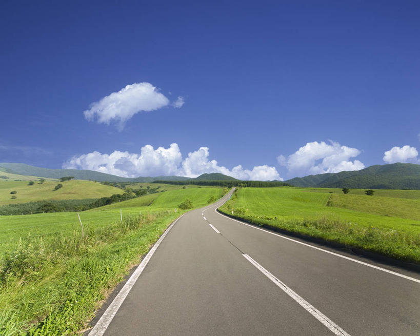 无人,横图,室外,白天,正面,旅游,度假,草地,草原,美景,山,山脉,植物,道路,路,公路,北海道,日本,亚洲,阴影,光线,影子,景观,旷野,山峰,云,云朵,分界线,停车线,交通,山峦,云彩,娱乐,草,蓝色,绿色,白云,蓝天,天空,阳光,自然,群山,天,享受,休闲,景色,放松,晴朗,车行道,车行道分界线,自然风光,原野,标线,东亚,车行线,日本国,北海道地方,北海道岛,上士幌町,晴空,马路,彩图,河东郡,带广,带广市,十胜支厅