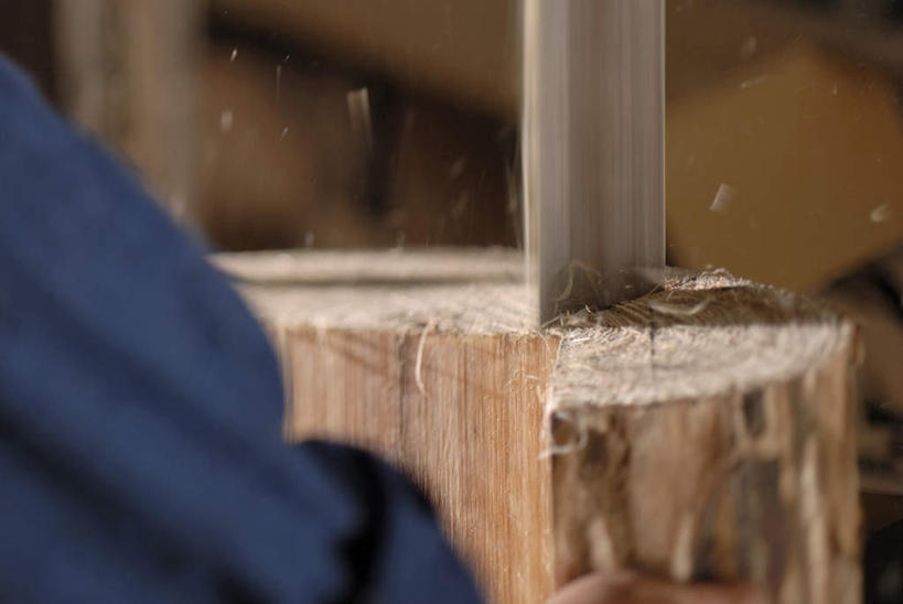 东方人,一个人,木匠,工厂,站,横图,室内,白天,机器,金属制品,亚洲,仅一个男性,仅一个人,仅一个中年男性,握,服装,金属,树桩,拿,拿着,休闲装,黄种人,树,树干,一个,背面,衣服,站着,休闲,休闲服,机械,木桩,握着,服饰,单个,切割机,切割,男人,男性,中年男性,亚洲人,木工,站立,半身,彩图,工地,制造厂