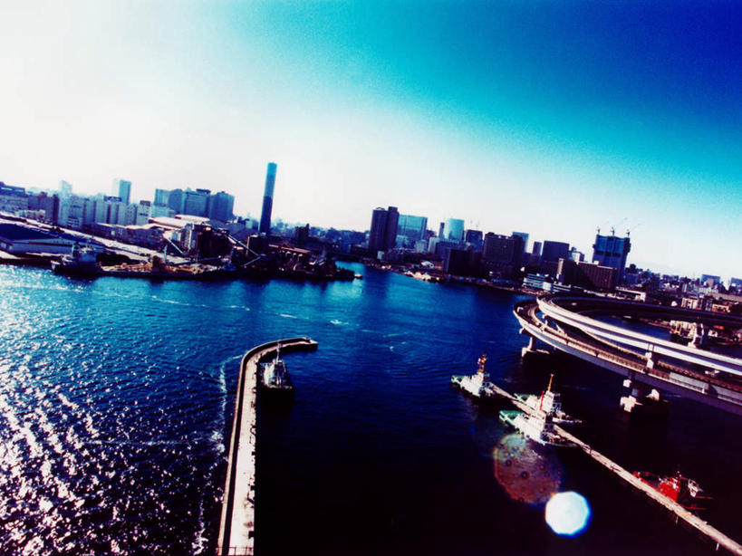 无人,高楼大厦,横图,全景,俯视,航拍,室外,白天,度假,办公楼,海浪,海洋,美景,天际线,城市风光,城市,大桥,大厦,建筑,立交桥,摩天大楼,桥梁,写字楼,东京,日本,亚洲,阴影,光线,影子,景观,浪花,高架,斜拉桥,桥,娱乐,蓝色,蓝天,天空,阳光,海水,楼宇,天,享受,休闲,商务楼,景色,放松,晴朗,鸟瞰,海景,东亚,本州,万里无云,关东地方,本州岛,日本国,东京都,大海,风浪,海,海水的波动,近岸浪,涌浪,晴空,晴空万里,彩图,高角度拍摄,大楼,高层建筑,高楼,摩天楼