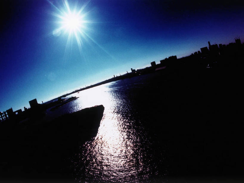 无人,高楼大厦,横图,全景,室外,白天,仰视,度假,办公楼,海浪,海洋,美景,天际线,城市风光,城市,大厦,建筑,摩天大楼,写字楼,东京,日本,亚洲,阴影,光线,影子,景观,浪花,娱乐,蓝色,蓝天,天空,阳光,海水,楼宇,天,享受,休闲,商务楼,景色,放松,晴朗,海景,东亚,本州,万里无云,关东地方,本州岛,日本国,东京都,大海,风浪,海,海水的波动,近岸浪,涌浪,晴空,晴空万里,彩图,低角度拍摄,眩光,大楼,高层建筑,高楼,摩天楼