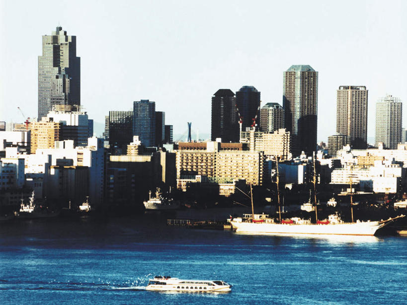 无人,高楼大厦,横图,全景,室外,白天,正面,度假,办公楼,海浪,海洋,美景,天际线,城市风光,城市,大厦,建筑,摩天大楼,写字楼,船,东京,日本,亚洲,阴影,波纹,飞溅,溅,光线,液体,影子,景观,浪花,水滴,游艇,娱乐,水珠,蓝色,蓝天,水纹,天空,阳光,海水,船尾波,楼宇,交通工具,波浪,天,享受,休闲,商务楼,景色,放松,晴朗,喷洒,载具,海景,东亚,本州,万里无云,关东地方,本州岛,日本国,东京都,大海,风浪,海,海水的波动,近岸浪,涌浪,晴空,晴空万里,彩图,大楼,高层建筑,高楼,摩天楼