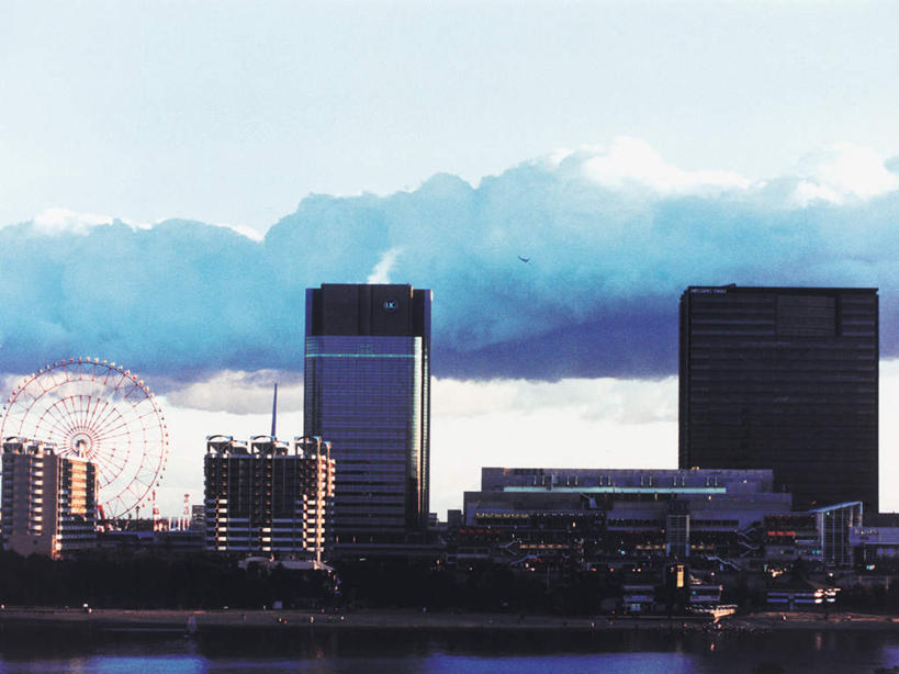 无人,高楼大厦,横图,全景,室外,白天,正面,度假,办公楼,美景,天际线,城市风光,城市,大厦,建筑,摩天大楼,写字楼,东京,日本,亚洲,阴影,光线,影子,景观,云,云朵,云彩,娱乐,蓝色,白云,蓝天,天空,阳光,楼宇,天,享受,休闲,商务楼,景色,放松,晴朗,东亚,本州,关东地方,本州岛,日本国,东京都,县厅,港区,东京市,晴空,彩图,大楼,高层建筑,高楼,摩天楼