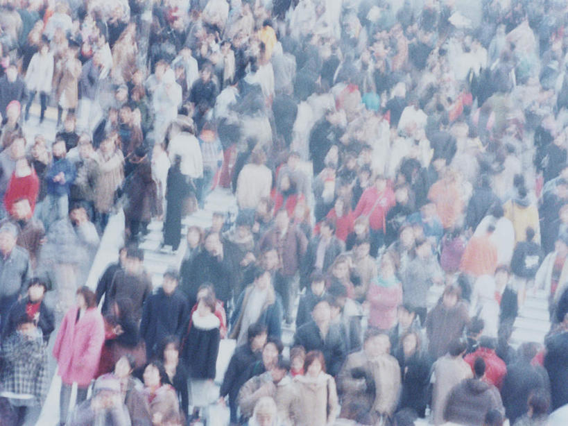 东方人,走,横图,俯视,室外,白天,度假,美景,城市风光,城市,道路,路,人行横道,公路,亚洲,行人,游客,游人,服装,朦胧,模糊,景观,人行道,交通,许多人,注视,休闲装,黄种人,娱乐,路人,旅客,衣服,观察,看,一群人,享受,休闲,休闲服,景色,放松,服饰,观看,察看,关注,人行横道线,过客,男人,男性,年轻男性,年轻女性,女人,女性,中年男性,中年女性,亚洲人,斑马线,马路,步行,散步,走路,半身,彩图,高角度拍摄