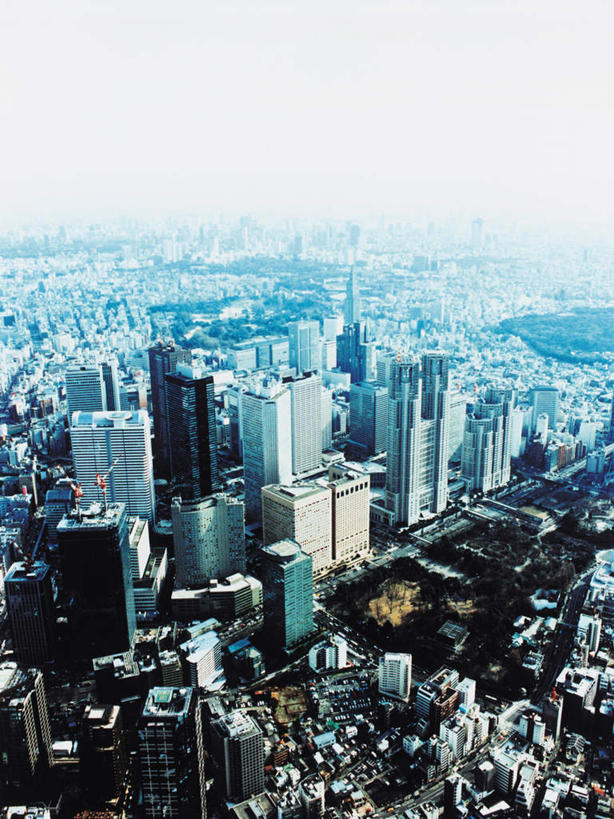 无人,高楼大厦,竖图,俯视,航拍,室外,白天,度假,办公楼,美景,城市风光,城市,大厦,建筑,摩天大楼,写字楼,东京,日本,亚洲,阴影,光线,影子,景观,新宿,娱乐,蓝色,蓝天,天空,阳光,楼宇,天,享受,休闲,商务楼,景色,放松,晴朗,鸟瞰,东亚,本州,万里无云,关东地方,本州岛,日本国,东京都,新宿区,县厅,东京市,晴空,晴空万里,彩图,高角度拍摄,大楼,高层建筑,高楼,摩天楼