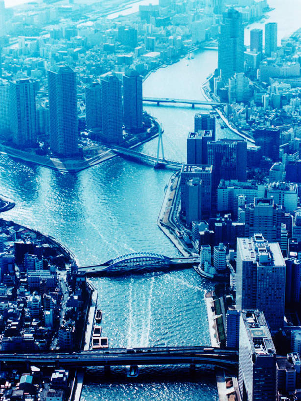 无人,高楼大厦,竖图,俯视,航拍,室外,白天,度假,办公楼,海浪,海洋,美景,城市风光,城市,大桥,大厦,建筑,立交桥,摩天大楼,桥梁,写字楼,东京,日本,亚洲,景观,浪花,高架,斜拉桥,桥,中央区,娱乐,海水,楼宇,享受,休闲,商务楼,景色,放松,鸟瞰,海景,东亚,本州,关东地方,本州岛,日本国,东京都,大海,风浪,海,海水的波动,近岸浪,涌浪,彩图,高角度拍摄,大楼,高层建筑,高楼,摩天楼