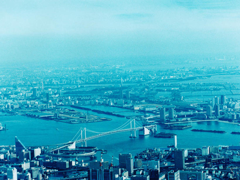 无人,高楼大厦,横图,俯视,航拍,室外,白天,度假,办公楼,海浪,海洋,美景,城市风光,城市,大桥,大厦,建筑,立交桥,摩天大楼,桥梁,写字楼,东京,日本,亚洲,阴影,光线,影子,景观,浪花,云,云朵,高架,斜拉桥,桥,云彩,娱乐,蓝色,白云,蓝天,天空,阳光,海水,楼宇,天,享受,休闲,商务楼,景色,放松,晴朗,鸟瞰,海景,东亚,本州,关东地方,本州岛,日本国,东京都,县厅,港区,东京市,大海,风浪,海,海水的波动,近岸浪,涌浪,晴空,彩图,高角度拍摄,大楼,高层建筑,高楼,摩天楼