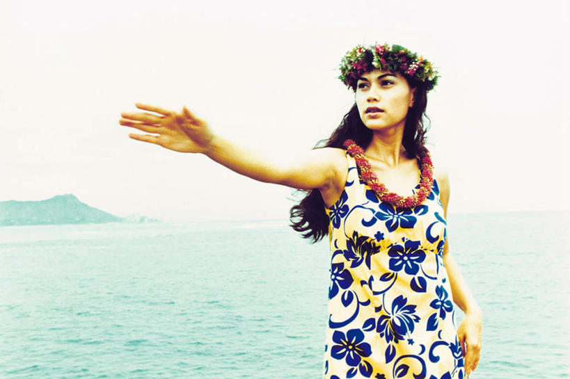 东方人,一个人,跳舞者,站,横图,室内,白天,正面,裙子,跳舞,海浪,海洋,石头,山,山脉,亚洲,仅一个年轻女性,仅一个女性,仅一个人,阴影,连衣裙,服装,装饰,盛开,光线,花环,石子,影子,浪花,山峰,山峦,花蕾,扭头,注视,黄种人,花,花瓣,花朵,鲜花,衣服,蓝色,蓝天,天空,阳光,海水,群山,天,花苞,花蕊,观察,看,站着,转头,服饰,晴朗,观看,华丽,修饰,点缀,察看,衣着,穿着,关注,草裙舞,舞姿,海景,沉积岩,万里无云,衬托,美观,雅致,雅观,衣饰,水成岩,年轻女性,女人,女性,亚洲人,大海,风浪,海,海水的波动,近岸浪,石块,岩石,涌浪,晴空,晴空万里,舞蹈家,舞蹈演员,舞者,站立,张开手臂,半身,彩图,舞蹈,呼拉舞