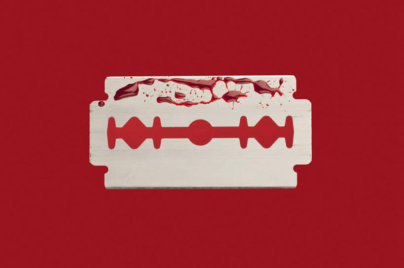 无人,横图,俯视,室内,特写,白天,静物,阴影,红色背景,锐利,反射,剃须刀,影子,一个,红色,清洁,血液,护理,摄影,影棚,单个,刮胡刀,锋利,尖锐,剃须,尖利,仪容,犀利,厉害,仪表,彩图,高角度拍摄,影棚拍摄,拍摄