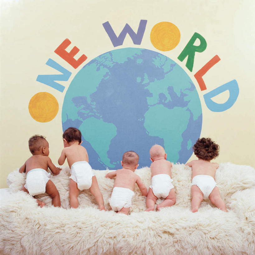 东方人,西方人,婴儿,儿童,伙伴,朋友,站,横图,室内,白天,友谊,纯洁,海洋,石头,欧洲,非洲,黑人,欧洲人,亚洲,五个人,阴影,环绕,围绕,光线,英文,标志,石子,文字,影子,字符,字母,世界地图,墙,地球,陆地,许多人,全球,环抱,注视,黄种人,标识,裸露,尿布,纸尿裤,尿不湿,墙壁,墙面,小孩,背面,黄色,观察,看,趴着,站着,一群人,爬,可爱,地理,国家,活泼,观看,英文字母,大陆,察看,世界,纸尿布,关注,宝宝,裸,纯真,烂漫,无邪,纸尿片,萦绕,伶俐,天真,友情,白种人,非洲人,亚洲人,孩子,石块,岩石,趴,站立,彩图,全身,大洋,大洲