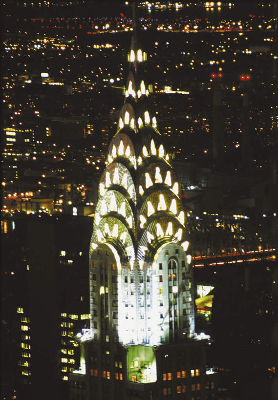 无人,高楼大厦,竖图,俯视,航拍,室外,夜晚,度假,美景,城市风光,城市,大厦,建筑,摩天大楼,夜景,纽约,美国,阴影,光线,影子,景观,灯光,曼哈顿,娱乐,享受,休闲,景色,放松,北美,北美洲,鸟瞰,美洲,克莱斯勒大厦,纽约州,帝国之州,帝国州,克莱斯勒大楼,北亚美利加洲,亚美利加洲,斯勒大厦,彩图,高角度拍摄,大楼,高层建筑,高楼,摩天楼,曼哈顿岛