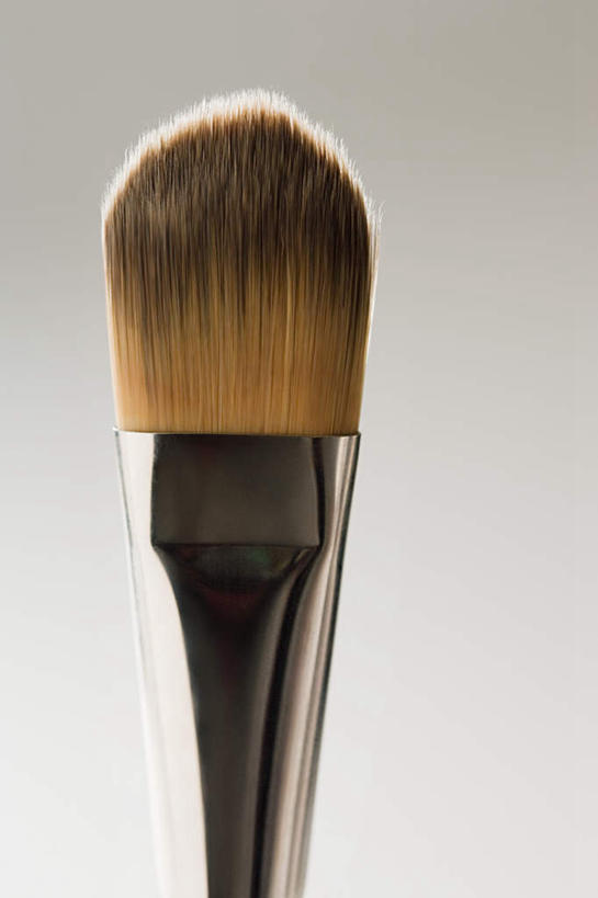 无人,竖图,室内,特写,白天,白色背景,正面,化妆,美容,静物,护肤,阴影,朦胧,模糊,反射,粉末,影子,一个,化妆刷,刷子,保养,享受,休闲,粉,放松,保健,摄影,影棚,单个,美容工具,养颜,彩妆刷,化妆工具,蜜粉刷,粉状,粉剂,彩图,影棚拍摄,拍摄