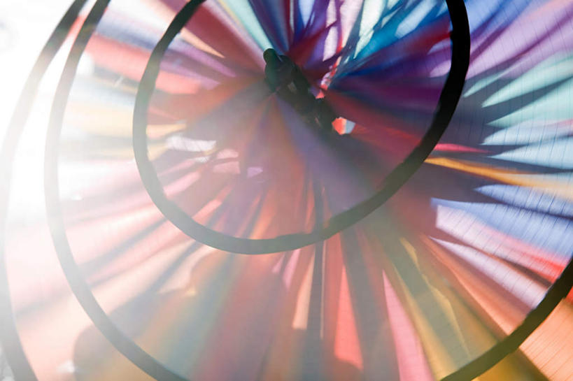 无人,横图,室外,特写,白天,正面,快乐,自由,幸福,静物,风车,玩具,阴影,朦胧,模糊,光线,影子,娱乐,一个,阳光,休闲,喜庆,活力,单个,希望,吉祥,象征,和平,梦想,忠诚,进取,灵动,勇敢,勤奋,团结,幸运,彩图